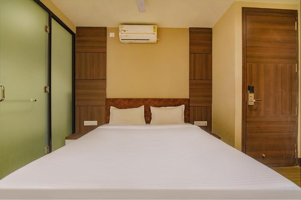 Fabhotel Eros 282 - Nr Sreebhumi Calcutta  Esterno foto