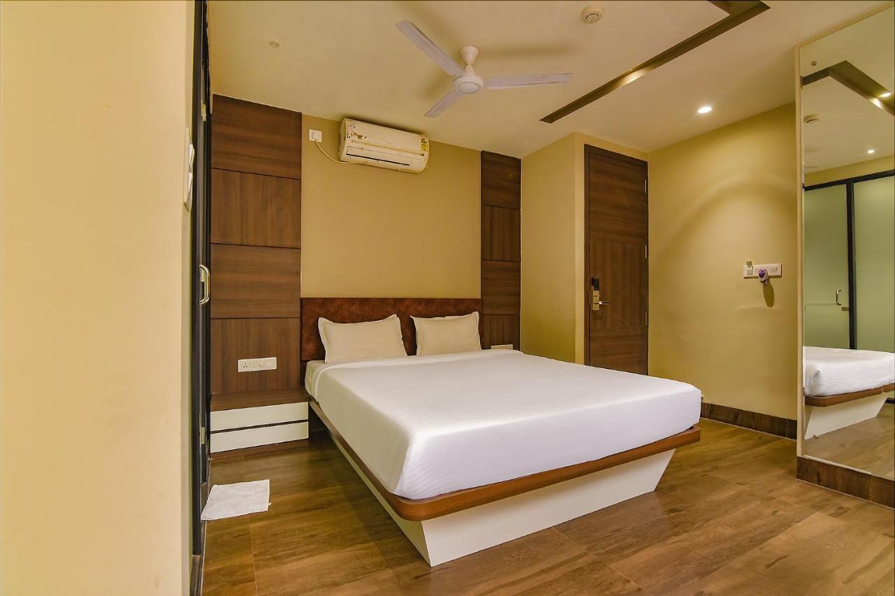 Fabhotel Eros 282 - Nr Sreebhumi Calcutta  Esterno foto