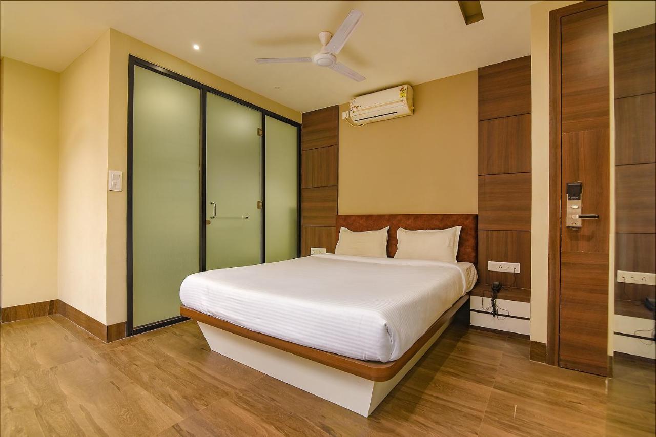 Fabhotel Eros 282 - Nr Sreebhumi Calcutta  Esterno foto